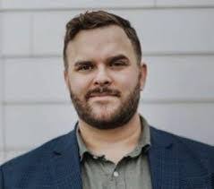 Michael Eischen's Instagram, Twitter & Facebook