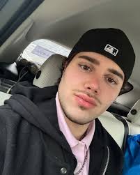 Christopher Georges (@thechrisgeorges) • Instagram photos and videos