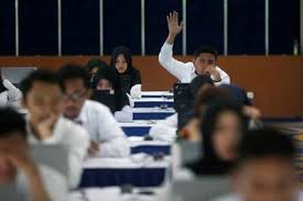 Hasil menyingkat (memendekkan), berupa huruf atau gabungan huruf (msl dpr, kkn, yth., dsb., dan hlm.) termasuk kosakata alay singkatan dan akronim adalah kependekan dari kata atau gabungan kata. Pemerintah Tidak Batalkan Skb Cpns 2019 Ini Alasannya Halaman All Kompas Com