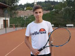 Roland garros (gaʁos) est un aviateur français, lieutenant pilote lors de la première guerre mondiale. Alix Theron Un Jeune Du Tcg A Roland Garros Gerardmer Info