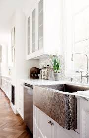 farmhouse sink kitchen