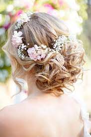 Photos de coiffure mariage cheveux mi long 2019. Coiffure De Mariee Champetre Les Plus Jolies Coiffures De Mariee Pour S Inspirer Elle