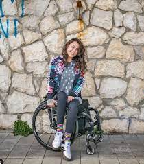 See It Believe It Do It Watch Thousands Of Spinal Cord Injury Videos At Spinalpedia Com Wheelchair Women Wheelchair Fashion Gorgeous Women