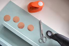 Diy Anleitung Wir Bauen Ein Tonie Regal Perlenmama Toniebox Regal Selber Machen Regal Bauen