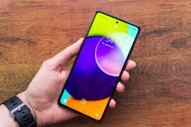 Features 6.5″ display, snapdragon 720g chipset, 4500 mah battery, 256 gb storage, 8 gb ram, corning gorilla glass 5. Samsung Galaxy A52 Review A New Smash Hit Root Nation
