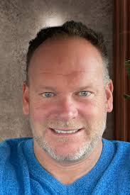 Shannon Fair's Instagram, Twitter & Facebook