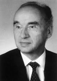 OUTLINED HISTORY OF THE DEVELOPMENT OF THE WORLD AND POLISH CARDIAC SURGERY