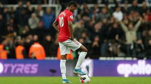 Manchester united's pursuit of a place in next season's champions league remains on course after ole gunnar solskjaer's side recovered from a. Hasil Liga Inggris Manchester United Vs Newcastle 3 1 Bola Tempo Co