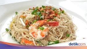 Cara memasak sawi putih dengan bihun jagung. Cara Membuat Bihun Goreng Yang Enak Dan Gurih
