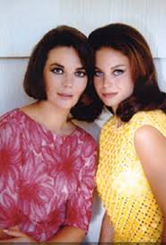 Natalie And Lana Natalie Wood Celebrity Siblings Celebrity Families