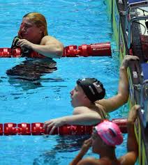 All'età di quattordici anni e sei mesi, è stata l'atleta azzurra più giovane a debuttare in un campionato mondiale,. Benedetta Pilato La Nuova Stella Del Nuoto E Una Liceale Tarantina Media Del 9 E Stesso Allenatore Di Federica Pellegrini La Repubblica