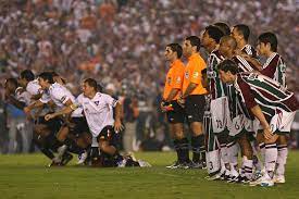 Manso, urrutia, cevallos, renán calle e paul ambrossi. Ldu E Sua Trajetoria Ate O Maracanazo De 2008 Cenas Lamentaveis