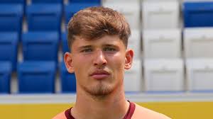 €8.00m* dec 6, 1997 in zürich, switzerland. Tsg 1899 Hoffenheim Gregor Kobel Personen