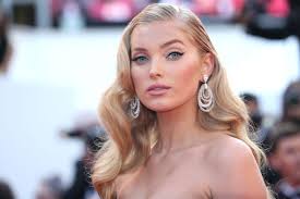 Tips to glam up your hairstyle for holiday parties