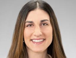 Amanda Gans's Instagram, Twitter & Facebook