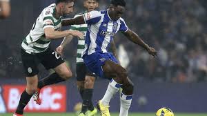 El Sporting rescata un punto ante el Oporto con un penalti provocado por Fresneda en el 100'