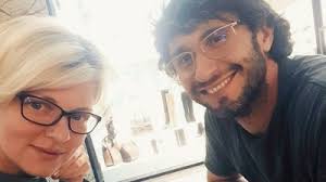 În vreme ce alte cupluri de vedete autohtone nu au zi să nu fie. Dragos Bucur Dana NÄƒlbaru Si Copiii Lor S Au Mutat In Olanda