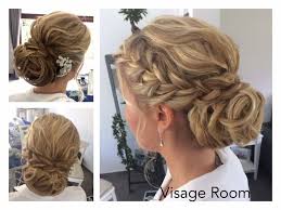 Hochsteck Frisur Fur Lange Blonde Haare Flechten Frisur Dutt Mit Flechten Frisuren Lange Blonde Haare Blonde Haare