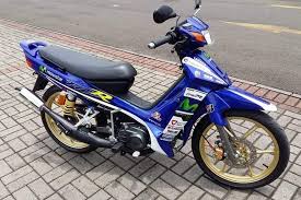 Yamaha alfa sendiri merupalan motor yang sudah diperkenalkan terlebih dahulu pada tahun 1980an. Yamaha F1zr Manfaatin Viral Bookingan Artis Dijual Rp 80 Juta Gridoto Com