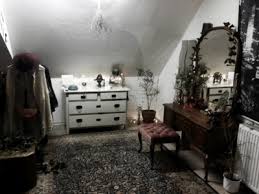 Easy bedroom projects & diy ideas for your room. Aesthetic Witchy Home Decor