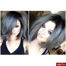 Fryzury Kolorowe Wlosy Fryzury Srednie Na Co Dzien Proste Rozpuszczone Kolorowe Ombre 2630422 Hair Styles Short Hair Styles Hair