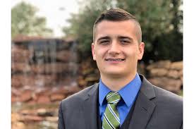 County produces 2 of OK's top seniors