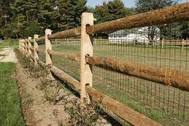 Install split rail fence in a flower pot / flowers. Easy And Cheap Tricks Front Fence Small Fence Fruit Trees Living Fence Ideas Horizontal Fence Front Yard Fe Backyard Fences Fence Landscaping Front Yard Fence