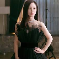 Jun 17, 2021 · 描述各年齡層三組渣男如何破壞自己婚姻的狗血電視劇《婚詞離曲2》在上週末首播，在上一季中劇情後段已經倒敘到如何認識到這些小三，而在本季. å©šè©žé›¢æ›²2 æœ´æŸ±ç¾Ž48æ­²å‡é½¡é¡å€¼ç¾Ž
