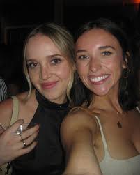 Hannah Demoss's Instagram, Twitter & Facebook