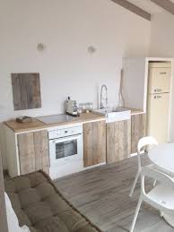 inspiration nature pour cette petite cuisine en bois cuisines deco interieur de cuisine design de cuisine moderne