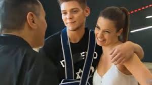 Voilà ce que retiendront de nombreux téléspectateurs de la dernière danse de rayane bensetti et denitsa ikonomova en finale de. Video Danse Avec Les Stars 5 Rayane Bensetti Repete Avec Le Bras En Echarpe Voici