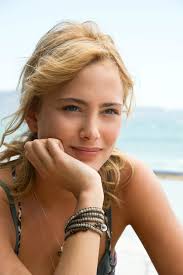 The hottest french ladies are the talented, not to mention smoking hot, actresses, models and other celebrities from france. Who Is The Most Beautiful French Woman Quora
