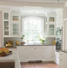Kitchen Cabinet Paint Color Benjamin Moore Oc 17 White Dove Benjaminmoore Whitedove Oc17 Kitchen Style Traditional Style Kitchen Design Kitchen Remodel
