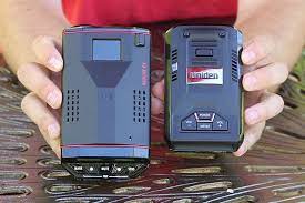 It provides accurate and speedy warnings on all the uniden r3 has a lot to boost about, from the quiet it provides thanks to the set speed auto mute option, to the extremely sensitive radar protection. Uniden R3 Vs Escort Redline Ex Comparison And Review Vortex Radar