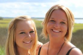 2014 Mother-Daughter Look-Alike entries