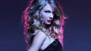 And to remind you of just how much taylor swift has changed since 2006 (yes, you're old; Curly Hair Women Taylor Swift Celebrity Singer Portrait Walldevil