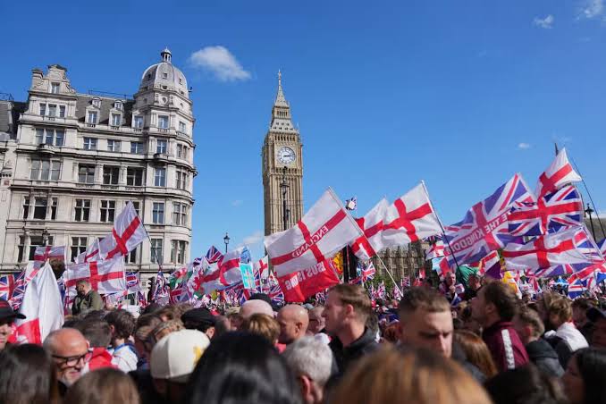 Andy Burnham condemns 'intimidating' anti-migrant protests as 'not the British way' https://www.itv.com/news/meridian/2026-09-25/andy-burnham -says-intimidating-anti-migrant-protests-not-the-british-wa