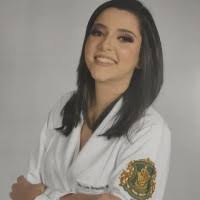 Lara Bernardes Bizinoto