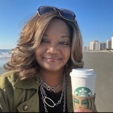I'm LinkedIn Famous… Well, not quite, but I had a cool moment at my  favorite local coffee shop. As soon as I walked in, Johnny Hawley said,  “Are you Roshanda Pratt? I