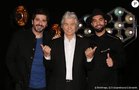 L'annonce du duo a pu surprendre les fans des deux artistes. Exclusif Patrick Fiori Daniel Guichard Kendji Girac En Backstage De L Enregistrement De L Emission La Chanson Secrete Presentee Par Nikos Aliagas A La Seine Purepeople