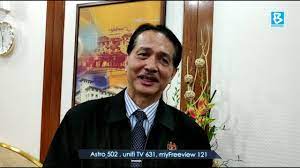 It is also worth mentioning that the award would make dr noor hisham's wife, nik suwaida haji nik mohammad mohyideen, a 'puan sri' as well. Datuk Dr Noor Hisham Biodata Kisah Hidup Pengarah Kesihatan Malaysia Arnamee Blogspot