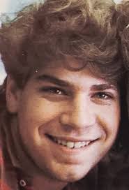 Lisa Dickman's Instagram, Twitter & Facebook