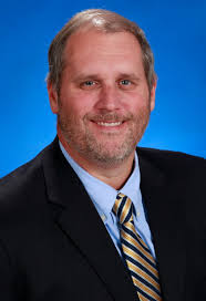 Justin Bain's Instagram, Twitter & Facebook