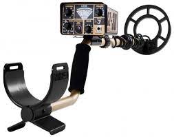 Fisher refined their technology over the years by creating award winning metal detectors such as the fisher. Fisher Cz3d 8 Target Id Metal Detector With 8 Coil