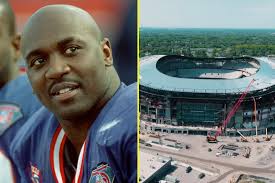 Bills MVP and Hall of Famer's construction company is helping build  Buffalo's $2.2bn stadium