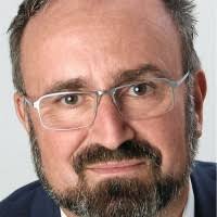 30+ Profile mit dem Suchbegriff „Prof. Bob“