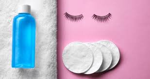 Getty dani dyer shows fans how to blowdry their eyelashes after baffling love island viewers with her another tip from jamie is to minimise mascara use as it makes it harder to clean the lashes. How To Clean False Eyelashes With Coconut Oil Alchohol And Dish Soap