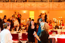 Bei hochzeitsdj steht euch eine profi dj crew für eure hochzeit zur seite, die bestens gerüstet ist, eure feier musikalisch und moderierend zu begleiten. Partytime Erfurt Dj Hochzeits Dj