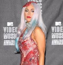 Im jahr 2010 sorgte das fleischkleid von lady gaga für wirbel. Conchita Madonna Lady Gaga Umstyling Bei Den Stars