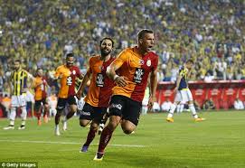 Galatasaray and fenerbahce share the spoils in derby. Galatasaray 1 0 Fenerbahce Lukas Podolski Flicks Home The Winner In The Turkish Cup Final Daily Mail Online